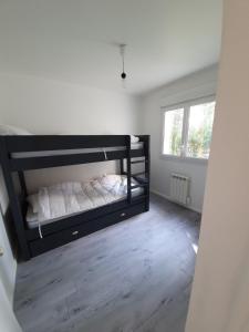 Nice Apt With Garden Near The Beach