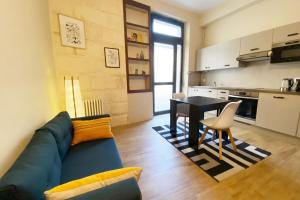 Nice bright and very central cocoon in Bordeaux