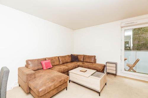 Nice bright apartment near the Stade de France