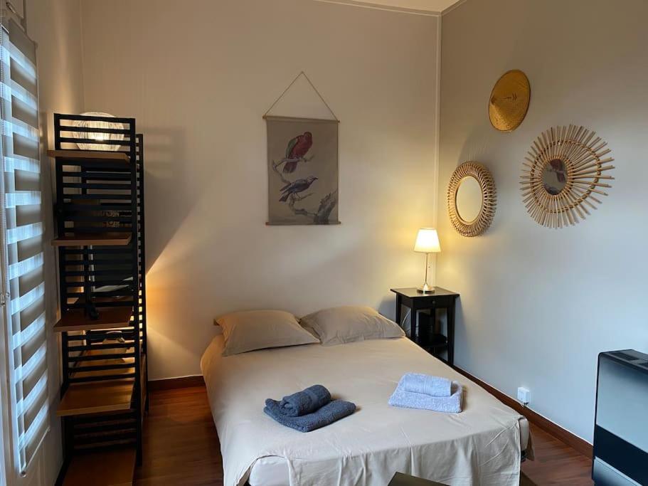 NICE Center - Bright studio balcony wifi & aircon