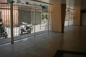 NICE Center - Bright studio balcony wifi & aircon
