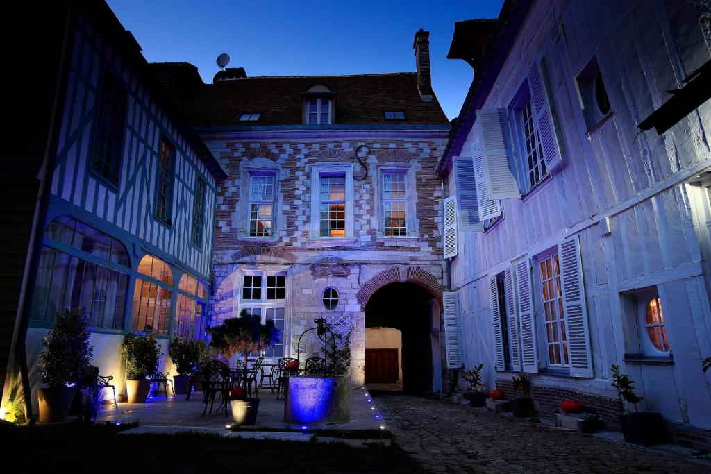 Nice & Charmy Appartement in Old Building
