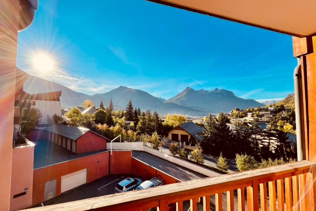 Nice Cosy Apt With Balcony In Briançon 5 Avenue Adrien Daurelle, 05100 Briançon