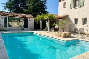 Nice Family Villa With Pool And Garden