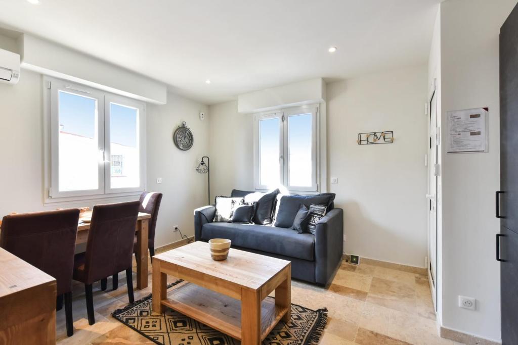 Nice flat 3 min to the beach close to Marineland Antibes - Welkeys Impasse de la Brague, apt Capri, 06600 Antibes