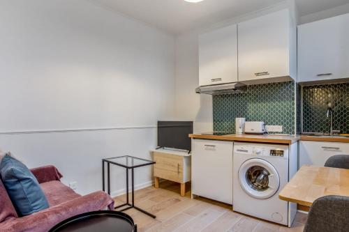Nice flat two steps to Folies-Bergères at the heart of Paris - Welkeys