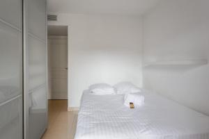 Nice flat with balcony 2 min from the beach - Welkeys
