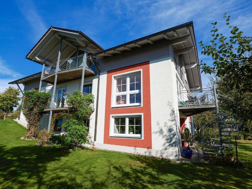 Appartement Nice flat with sauna covered terrace garden and tree house for children  93499 Zandt