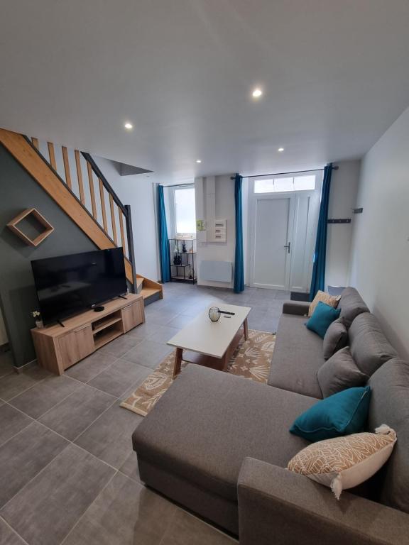 Nice flat with terrace and balneo tub nearby Annecy center - Welkeys 74000 Annecy