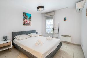 Nice flat with terrace in Cannes La Bocca - Welkeys