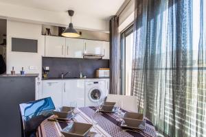 Nice flat with terrace & parking close to beaches in La Rochelle - Welkeys