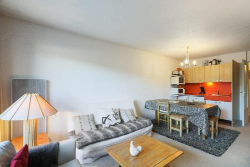 Nice flat with view on the mountains - Huez - Welkeys