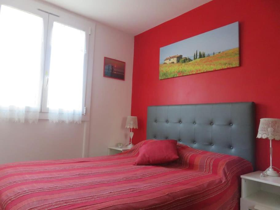 NICE NORD 2 PIECES CALMES,WIFI,CLIM,BALCON,PARKING DOMAINE DE FALICON- 54 AVENUE DU RAY-BATIMENT 10- ENTREE B- 4° ETAGE, 06100 Nice