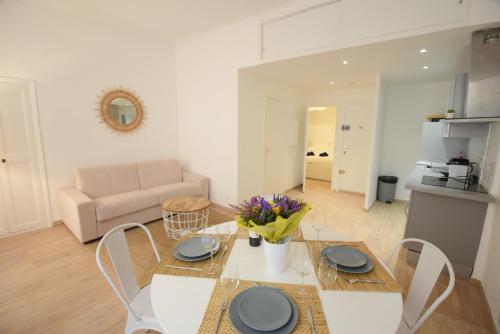 Nice Renting - BARILLERIE - COZY LOFT OLD NICE - SEA FRONT - SALEYA - MASSENA