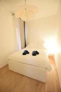 Nice Renting - BARILLERIE - COZY LOFT OLD NICE - SEA FRONT - SALEYA - MASSENA
