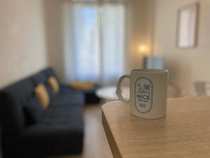 Nice Renting - Penchienatti - Spacious Apartment - 2 BedRooms - King Bed - View Heart of Nice