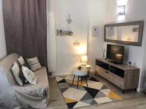 Nice, Seaside apartment