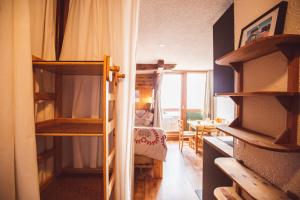 Nice studio at the foot of the cable cars in Huez - Welkeys