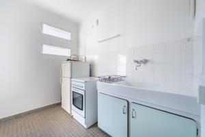 Nice studio near the city centre with parking
