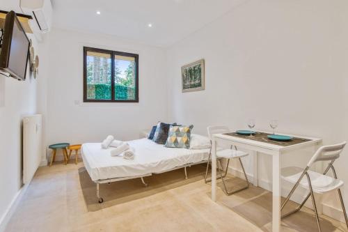 Nice studio two steps to the center of Cannes - Welkeys