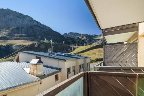 Nice studio with South-exposed balcony - La Mongie - Welkeys