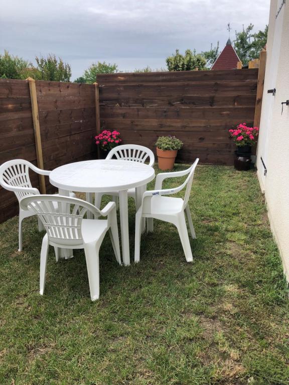 Appartement Nid douillet 4 personnes à 20 mn de Bordeaux 12 Rue du Vieux Bourg 33240 Gauriaguet