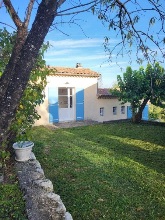 Appartement Nid douillet - LES FARGETTES - charmante petite maison avec jardin - 2 pièces à Privas 694 Chemin d'Argevillières 07000 Privas