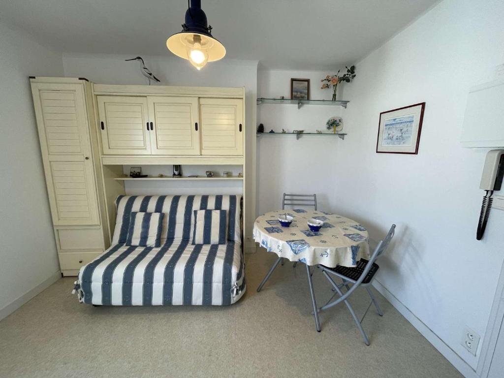 Nid douillet T2 wifi centre historique 3 étoiles 17000 La Rochelle