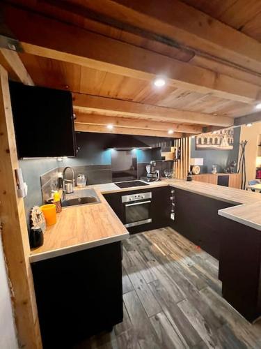 Nîmes centre : superbe appartement atypique
