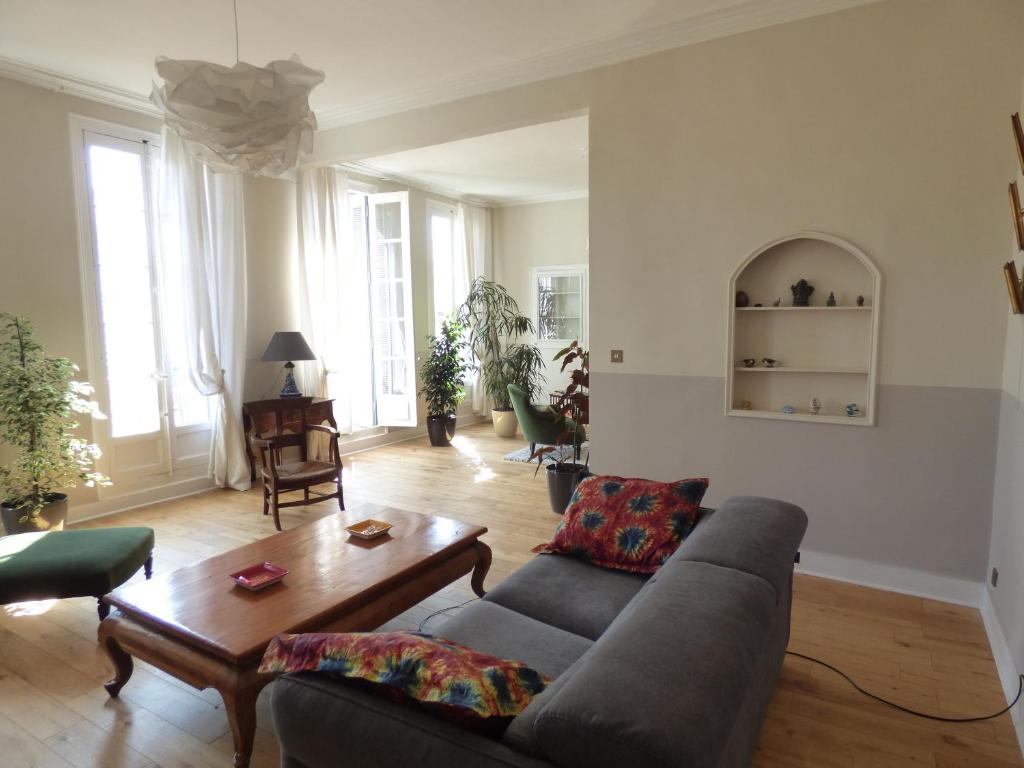 Appartement NÎMES ROUSSY 34 Rue Roussy 30000 Nîmes