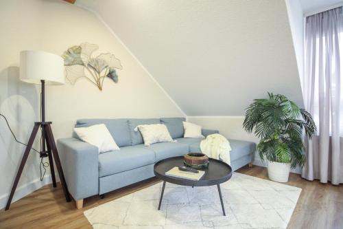 nJoy! Sonnig & Zentral - Queensize - Kaffee - Netflix - Balkon - perfekt für Business & Paare
