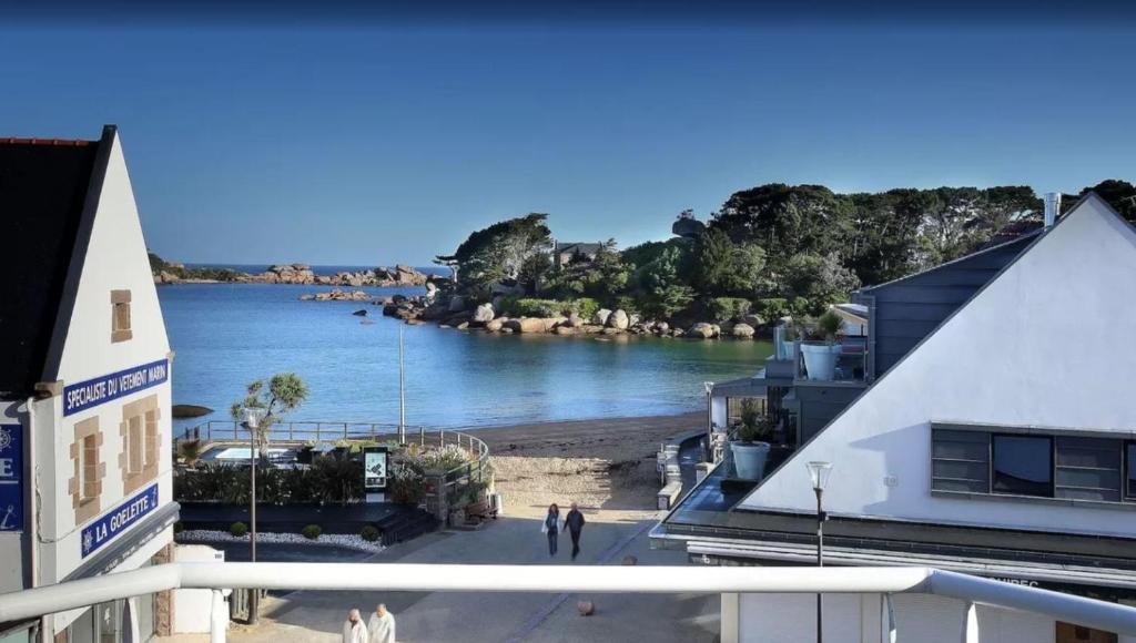 nôa Joli F3 Avec Terrasses Et Vue Mer 66190 Collioure