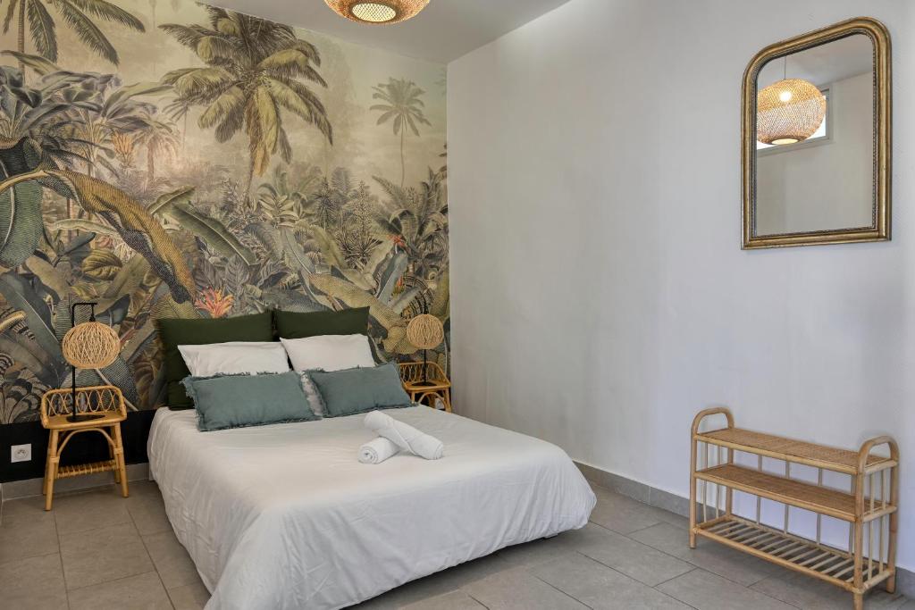NOCNOC - La Petite Marie 37 Rue des Petites Maries, 13001 Marseille