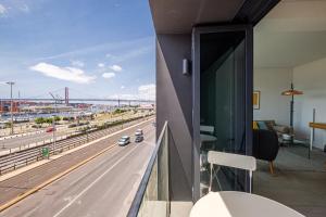 Nomad's 2Bed Riverside Lisbon
