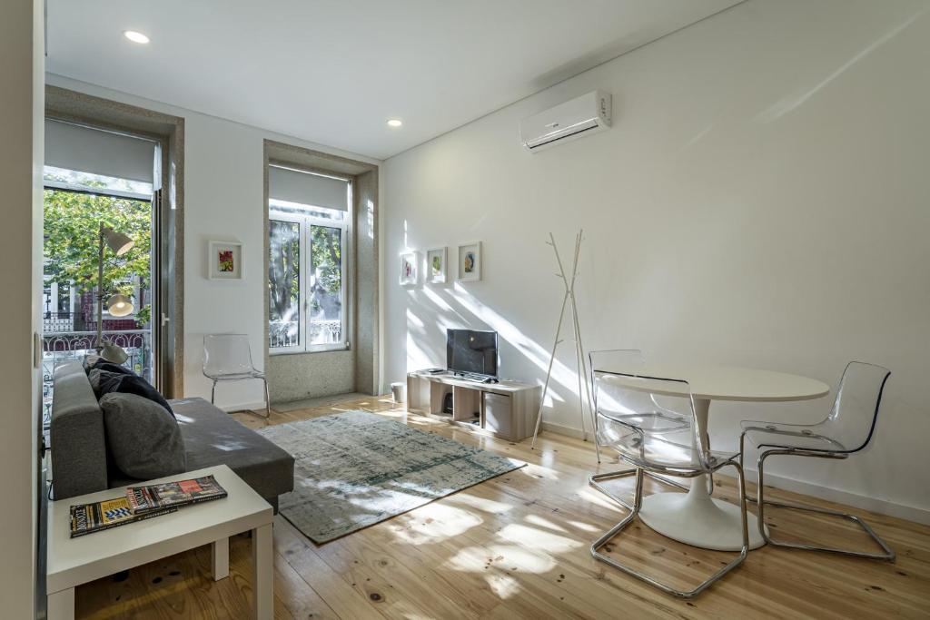 Nomad's Lux - 1BED Avenida Prime Bonfim Rodrigues de Freitas, 164, 4000-416 Porto