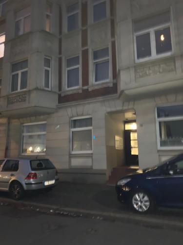 Nordsee und City fußläufig - luxeriöse FeWo mit großem Balkon