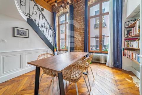 Appartement Nouveau / Canut d'exception au coeur de Lyon 15 Rue du Griffon 69001 Lyon