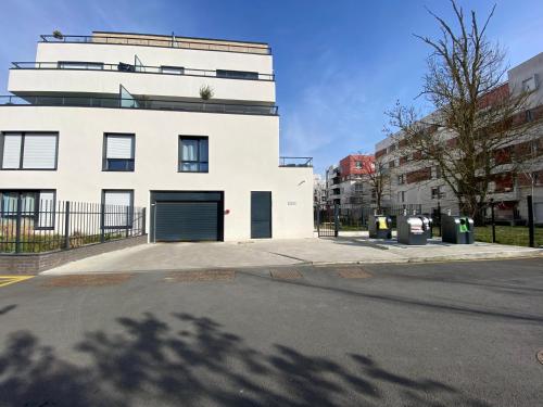 Nouveau F2 au calme proche Paris