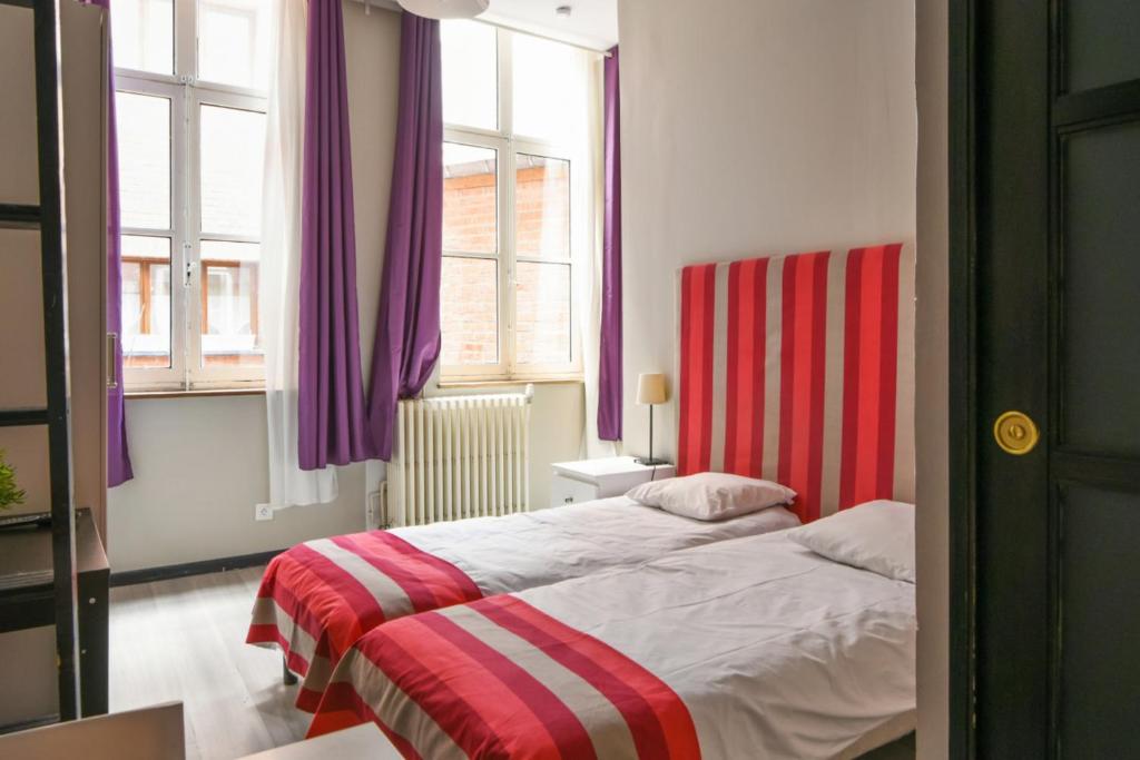 NOUVEAU - T2 Industriel - Quartier historique - WiFi - Parking - Netflix 56700 Hennebont