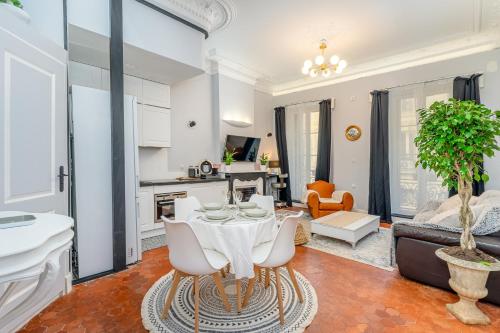 Nouvel Appartement de Caractère et Climatisé à la Joliette