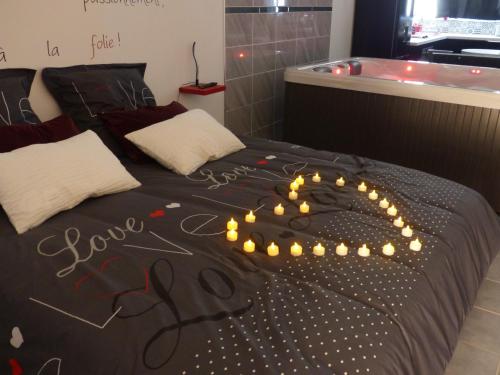 Nuit romantique avec Jacuzzi SPA privatif proche TOULOUSE