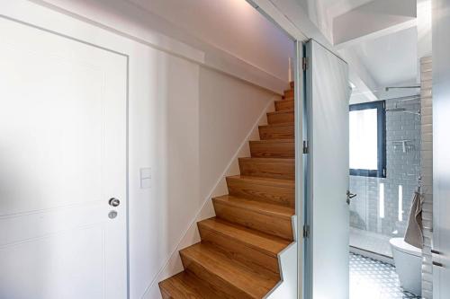 O Aleph, irresistible duplex apt. w/AC and balcony