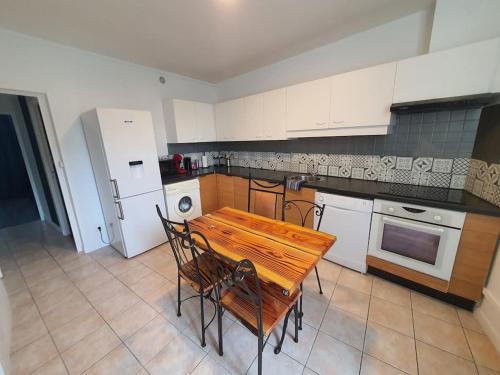 ô bellachon - apartment with large terrace N°4
