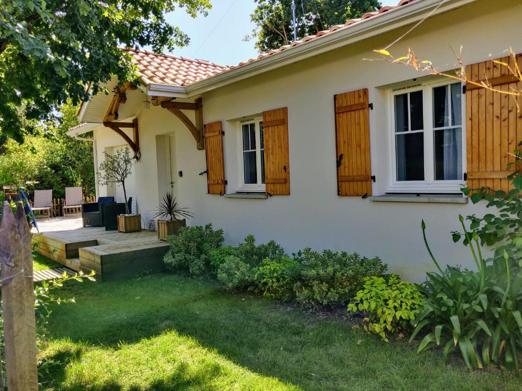 ô bellachon - spacious apartment N1 87300 Bellac