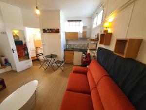 Appartement ô bellachon - studio apartment N°8 44 Rue du Coq 87300 Bellac Limousin