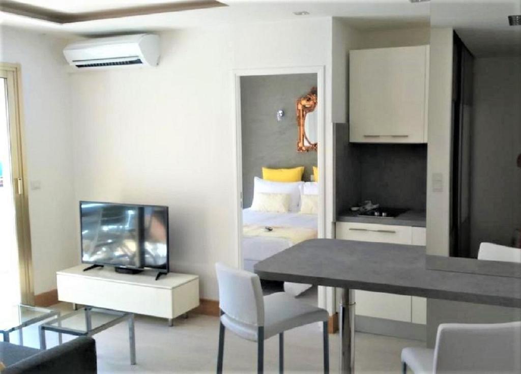 Ô Chataignier One bedroom Cannes Rue du Chataignier, 06400 Cannes