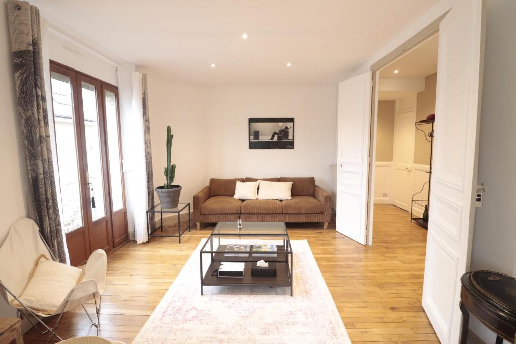 Appartement Oasis boho-champenois en hyper-centre 3 Rue de la Fauvette 51200 Épernay
