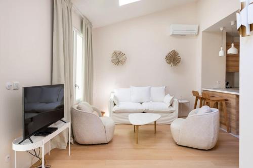 Oasis Hyérois: 3 p luxe 70 m2 + jardin privatif