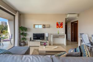 Oasis Rocha by Gestaz