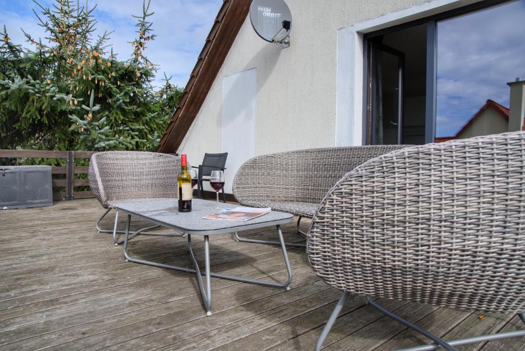 oberes Apartment Ostseeferienhaus Alte Dorfstraße 9, 17375 Mönkebude